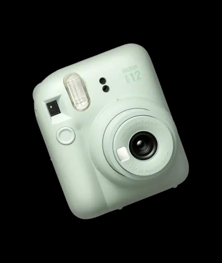 Fujifilm Instax mini 12 — зелёный